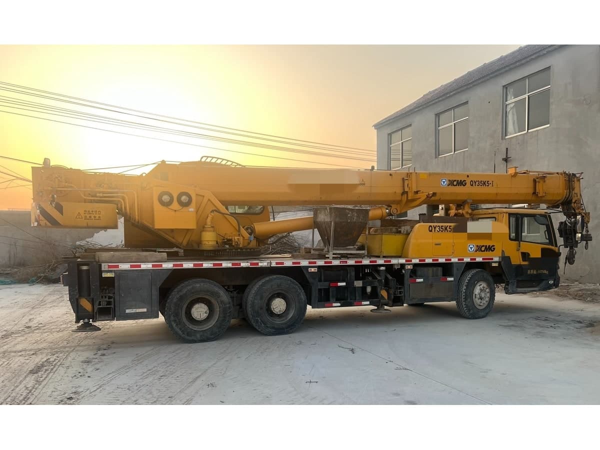 50 TON · Mobile Crane · Sany